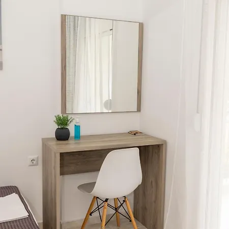 アパート Mitende