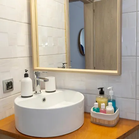 アパート Mitende