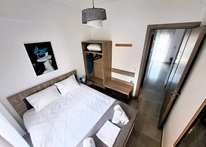 Mitende * Kallithea (Chalkidiki)