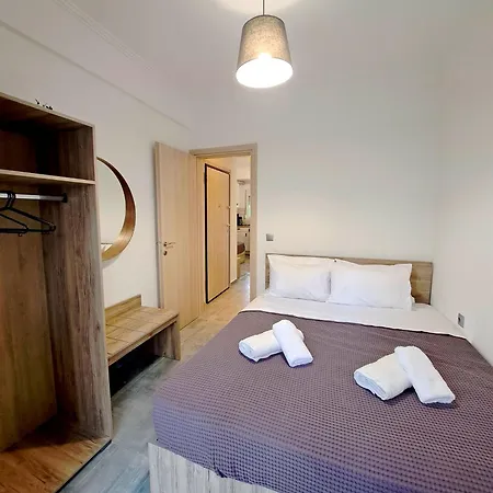 Mitende * Kallithea (Chalkidiki)